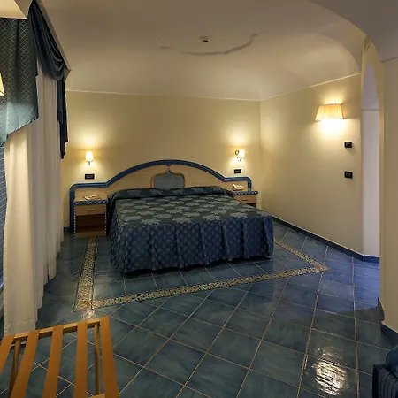 Hotel Sorriso Thermae &