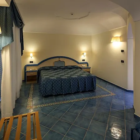 Hotel Sorriso Thermae &
