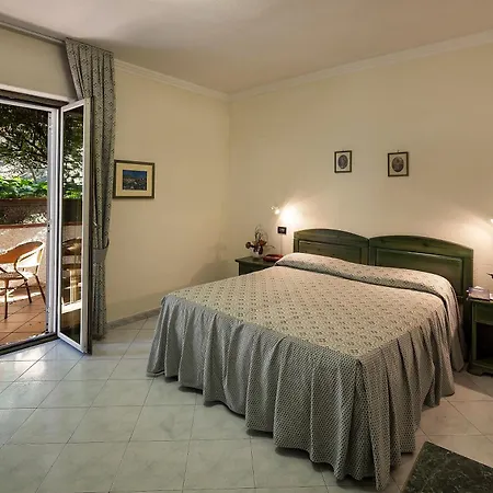 فندق Sorriso Thermae & 4*
