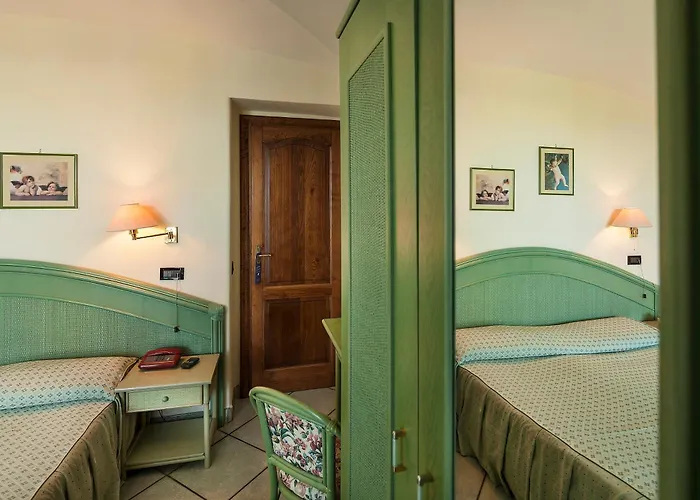 Hotel Sorriso Thermae & 4*